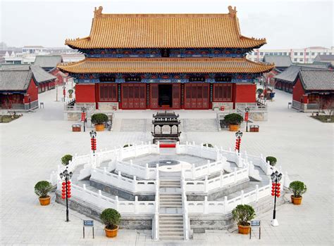 O Templo de Zhoukou, Uma Jóia Arquitetônica e Centro Espiritual da Antiguidade!