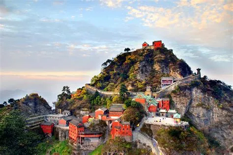  Monte Wudang, um Santuário de Paz e Mistérios Ancestrais!